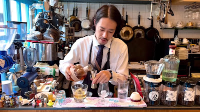 Bloom coffee 사진 2