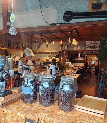 SQUIRREL NEST COFFEE 사진 2