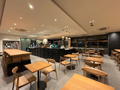 STARBUCKS Kyoto City Hall Shop 사진 4