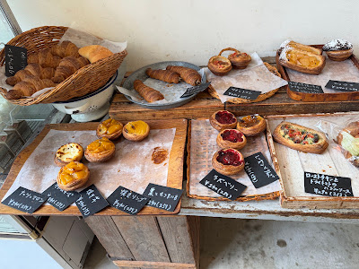 KiKi Downstairs Bakery 사진 3