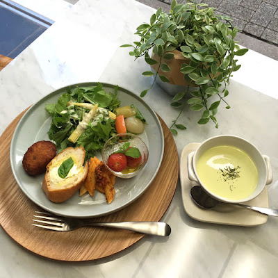 ベルビーモア カフェ 사진 3