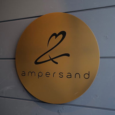 ampersand 사진 4