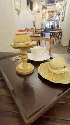 京都三条焼き菓子屋 カフェ Royal 1382. 사진 2