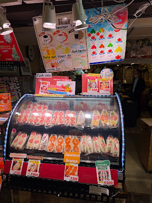 Sally's Kitchen Nishiki Market Kyoto 사진 3