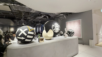 Starbucks 사진 2