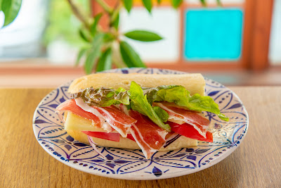 Spanish Cafe & Restaurant La Barraca 사진 4
