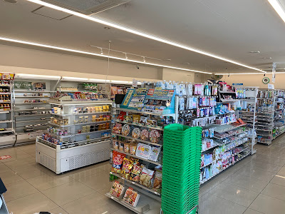 FamilyMart 사진 2