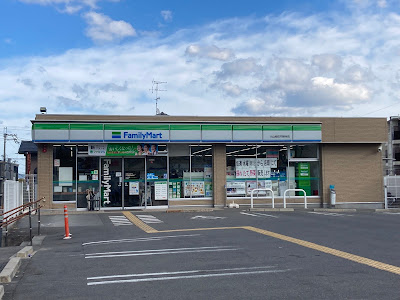FamilyMart 사진 4