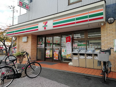 7-Eleven; Nagaokakyo Seven Ave. 사진 5