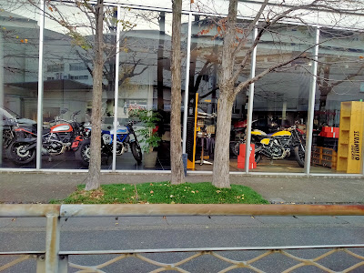 FamilyMart