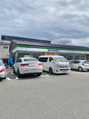 FamilyMart Fushimi Kataharacho 사진 4