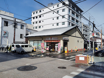 7-Eleven Fushimi Shinmachi 4-chome 사진 3