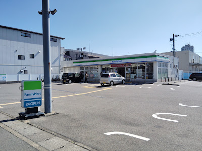 FamilyMart Takeda-Matsubayashicho 사진 3