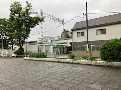 FamilyMart Keihan-Fujinomori-Station-mae 사진 3
