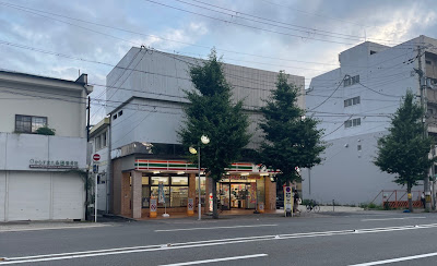 7-ELEVEN Kyoto-Oishibashi Store 사진 3