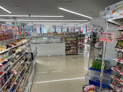7-Eleven - Kyōto Shijō-Horikawa 사진 2