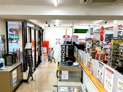 外貨両替機 SMART EXCHANGE セブン-イレブン 京都東洞院錦店 사진 4