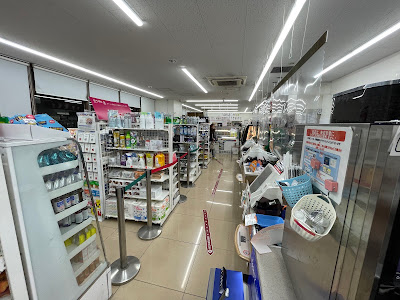 7-Eleven Heart-in; JR Nijō Station East Exit 사진 2