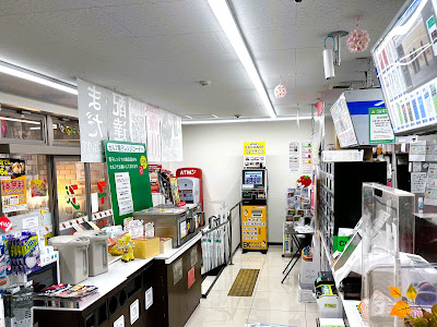外貨両替機 SMART EXCHANGE セブン-イレブン 京都御池通龍池町店 사진 4