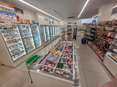 FamilyMart Horikawa Imadegawa 사진 2