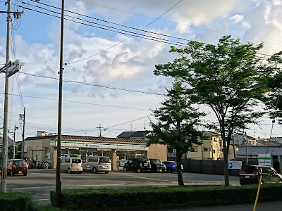 FamilyMart 사진 5