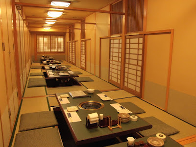 牛傳 ニッセイ新大阪ビル店