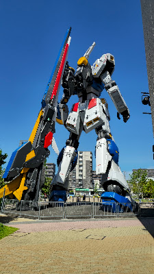 Life-Size RX-93ff 𝛎 Gundam Statue 사진 4