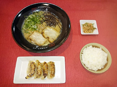 中洲屋台ラーメン 一竜 사진 4