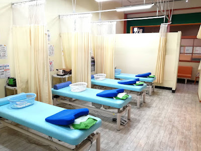 Commercial Mall Harikyu Acupuncture 사진 4