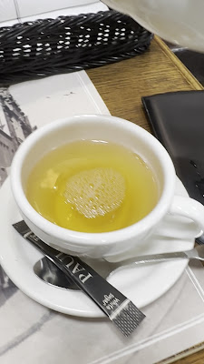 PAUL Mitsukoshi Fukuoka Store 사진 3