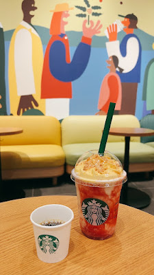 STARBUCKS Aeon Mall Fukuoka 2F Shop 사진 3