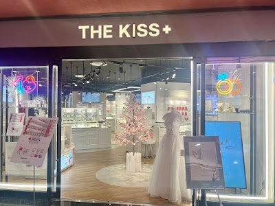 THE KISS＋ キャナルシティ博多オーパ店