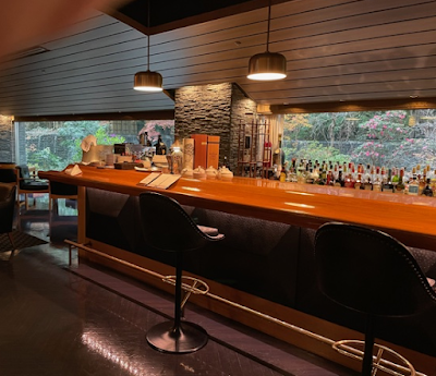 Bar Lounge GROTTO