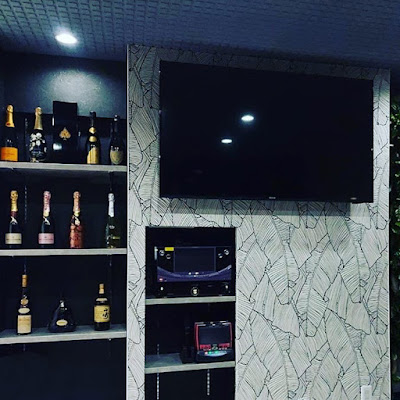 小熟女Bar・es (エス) 飲み放題ガールズバー