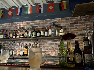 Little World (リトルワールド) -International Bar- 사진 4