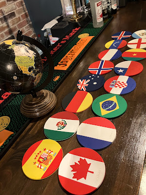 Little World (リトルワールド) -International Bar- 사진 2