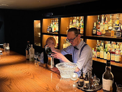 Bar Cherokee