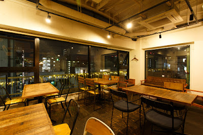 Cafe&bar midium / 大名 レストランバー 사진 2
