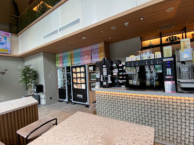 カクウチ＆カフェ CROOM STAND