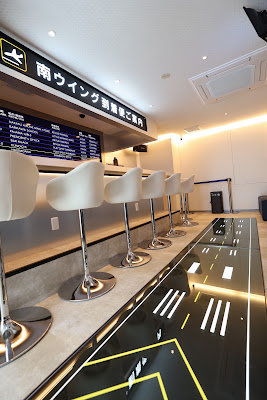 BAR 到着口 사진 3