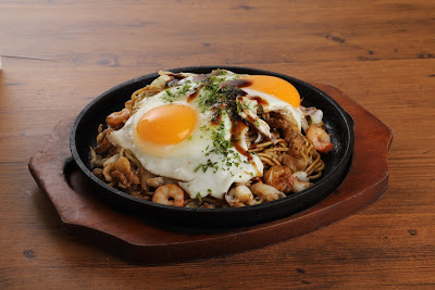 お好み焼·焼きそば·鉄板焼 居酒屋かな川 博多一番街店 사진 4