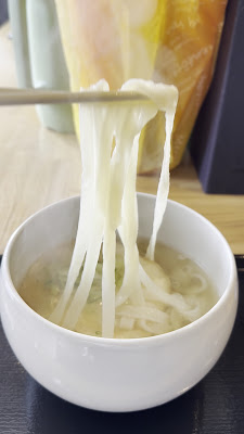 饂飩とごはん 万平 사진 3