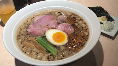 新博多醤油そば もやい 사진 2