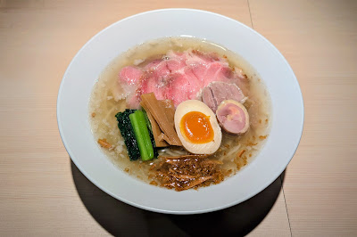 新博多醤油そば もやい 사진 3