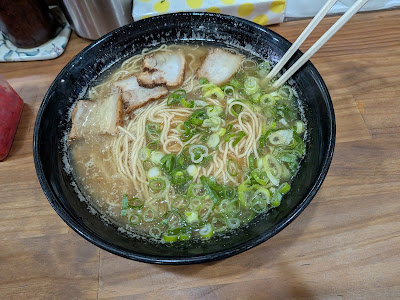 豚骨ラーメン 麺処 辰（たつ） 사진 4
