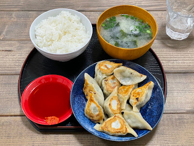 餃子専門店黒兵衛 사진 3