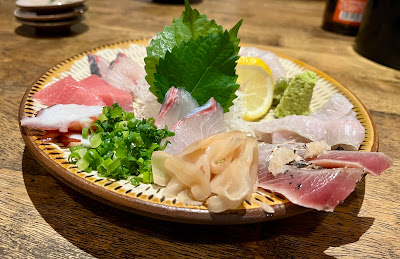 博多もつ鍋 炉端焼き 坂 사진 4