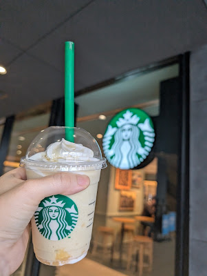 Starbucks 사진 3