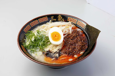Tonkotsuramenhakatasanki Meinohamaodorifukushigeten 사진 4