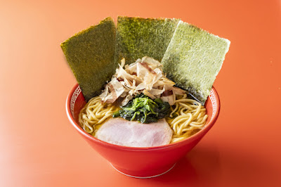 横浜家系ラーメン内田家 博多本店 사진 5